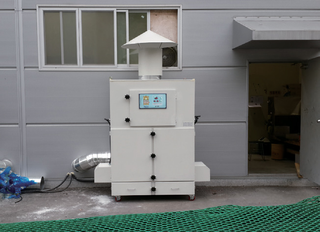 자동차 부품 그라인더 사상작업