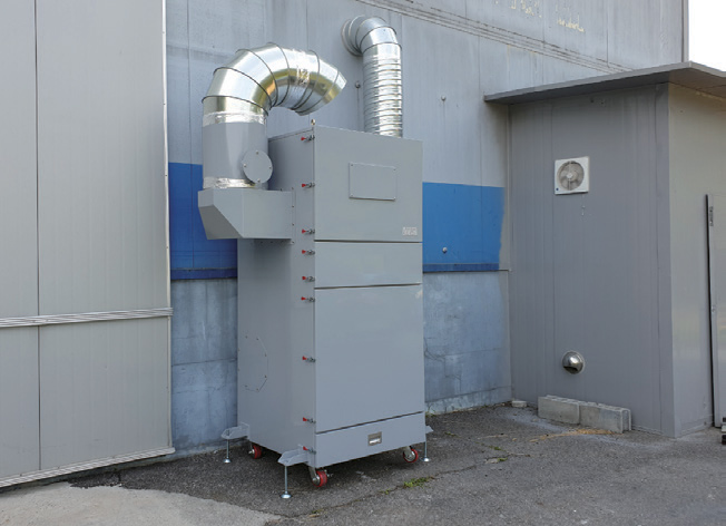 Collecting dust generated when crushing vinyl